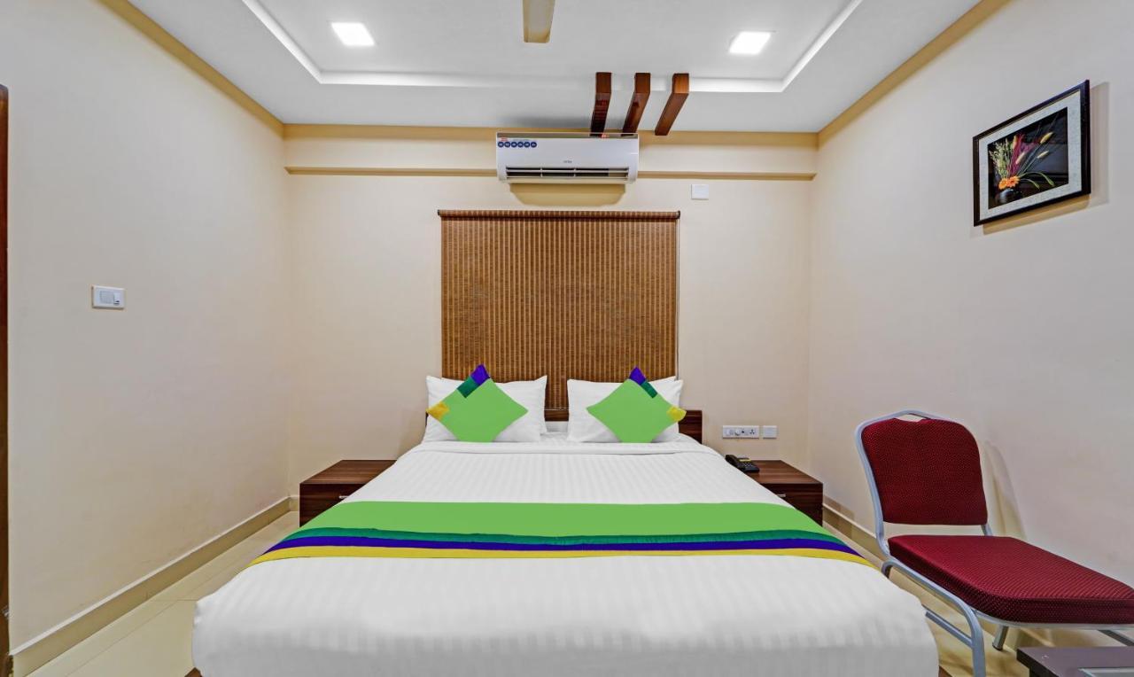 فندق شينايفي  Treebo Trend Aadvik Sai Residency المظهر الخارجي الصورة